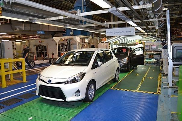 Im französischen Toyota-Werk Valenciennes ist der 2,5-millionste Yaris vom Band gelaufen.  Foto: Auto-Medienportal.Net/Toyota